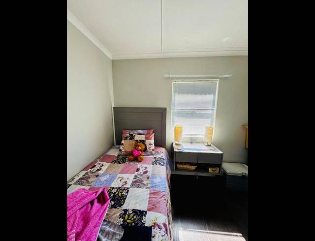 2 BEDROOM PROPERTY TO RENT IN KINGSWOOD